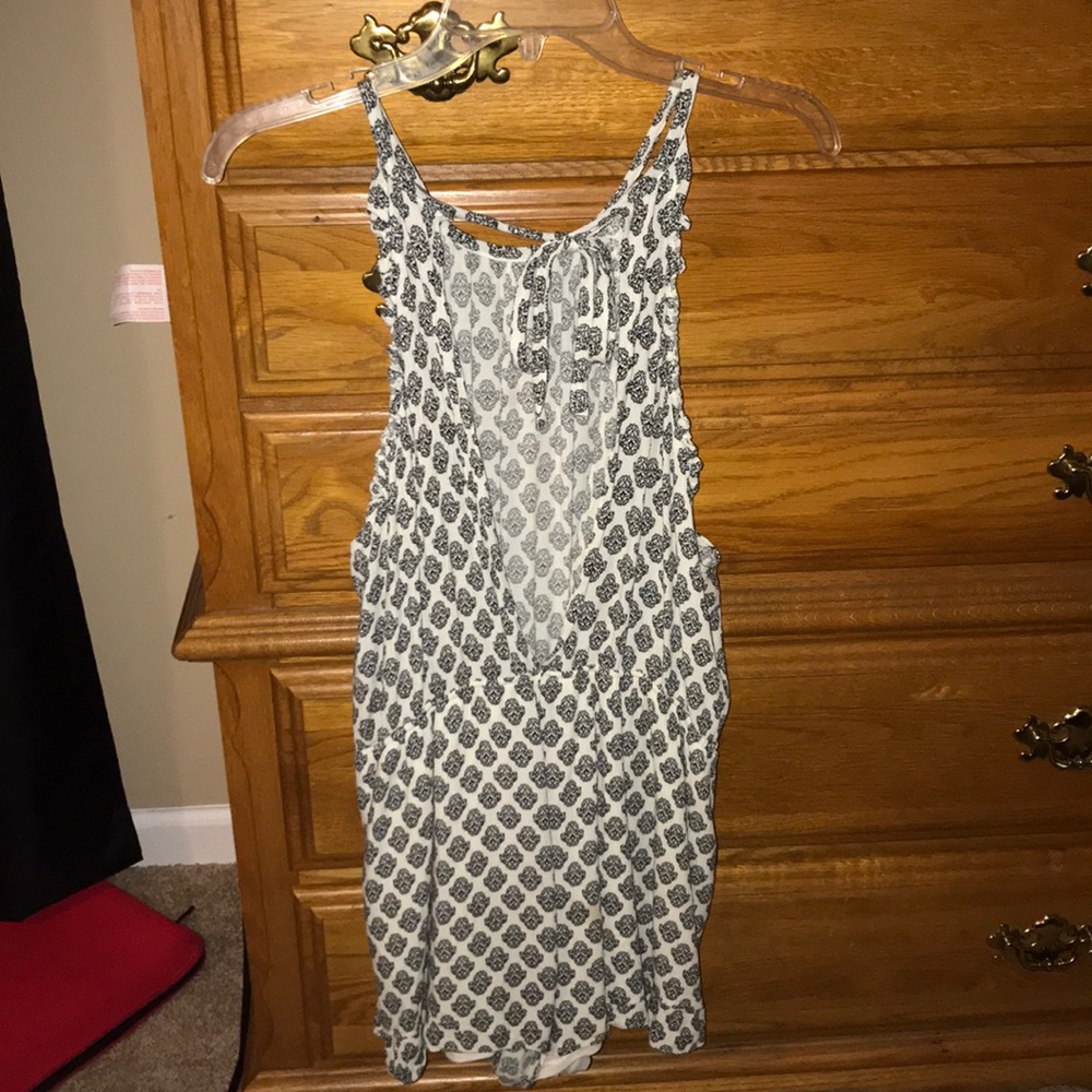 Romper - Picture 3 of 3